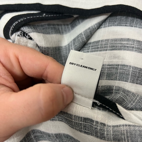 Willow Linen Blend Black and White Striped Long Line Blazer Size Large - Picture 10 of 10